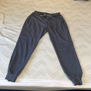 Med Couture Grey Jogger Scrubs - Size Small